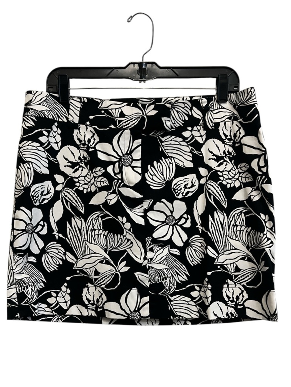 White House Black Market Black and White Floral Mini Skirt Size 12
